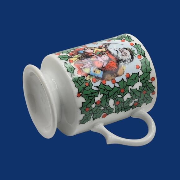 Kurt Adler Christmas Victorian Print Santa Claus Holiday Cup Mug Holly Berries - Picture 3 of 13